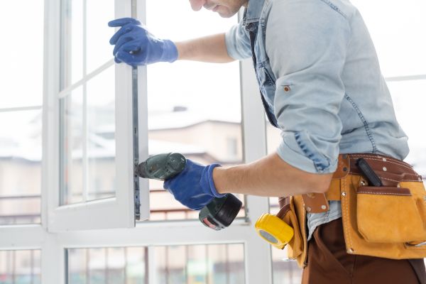 Cost of Residential Window Service in Estero