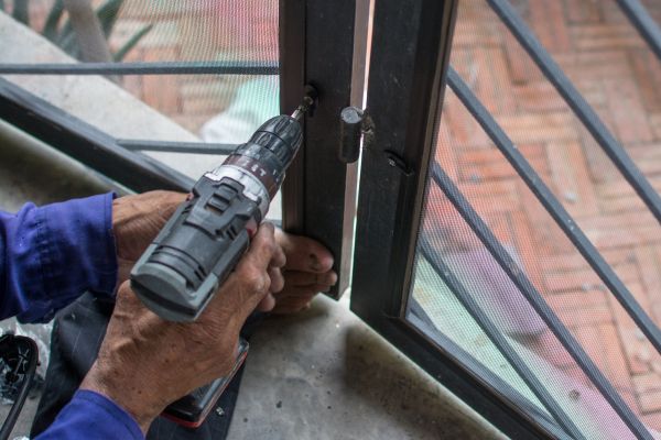 Steel Window Repair in Estero