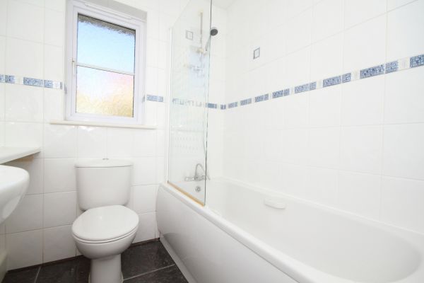 Cost of Shower Window Replacement in Estero