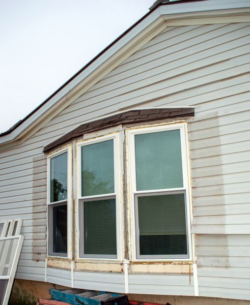 Bay Window Replacement in Estero