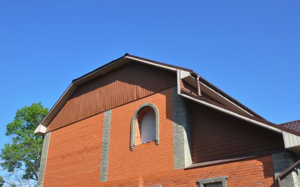 Brick Window Installation in Estero
